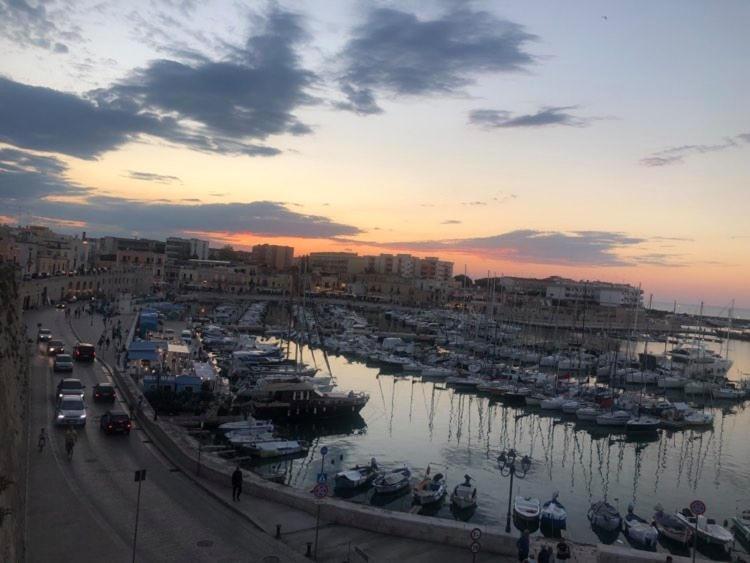 B&B Al Porto Novo Bisceglie Buitenkant foto